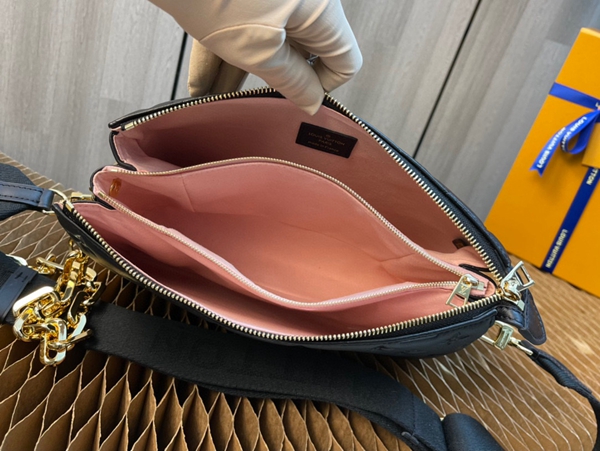 ルイヴィトンバッグ着用イメージ